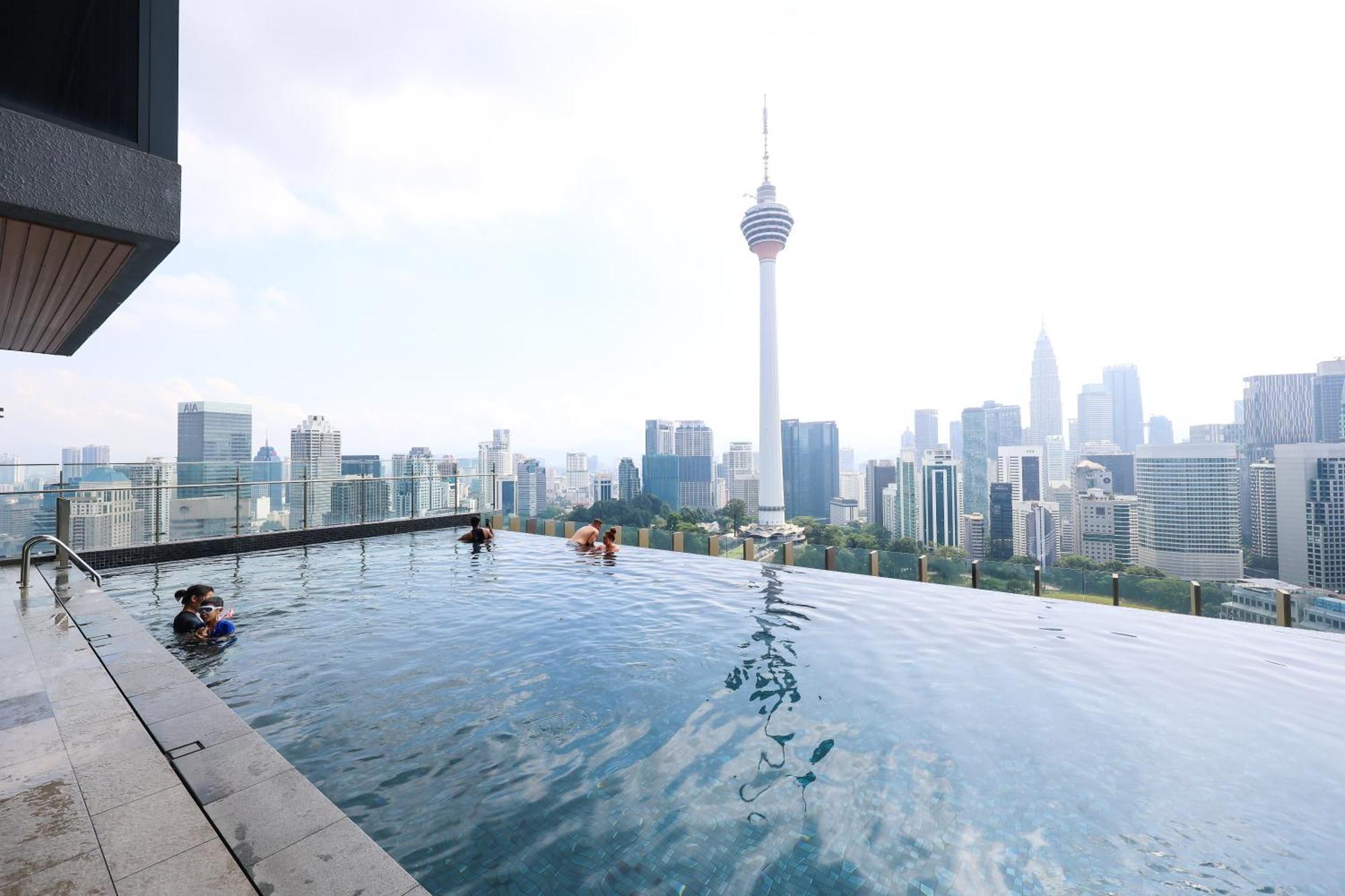 Ceylonz Suites By Mykey — Photos 1